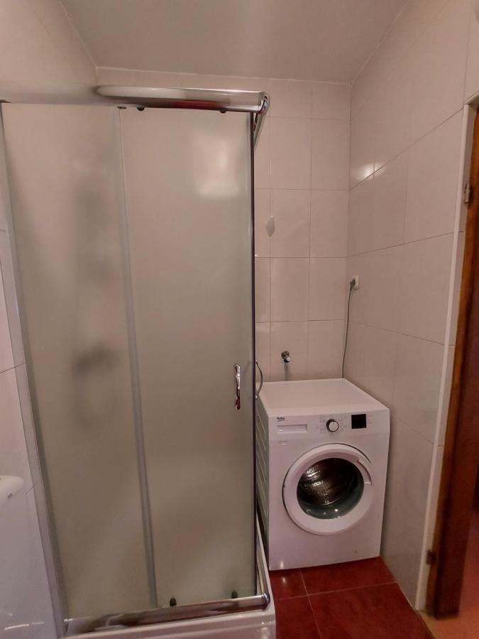 Apartman Porat Apartment Пула Екстериор снимка